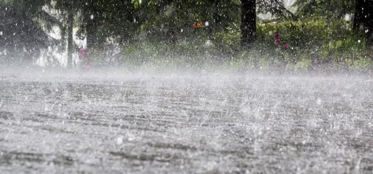 आज केही ठाउँमा हावाहुरीसहित पानी पर्ने