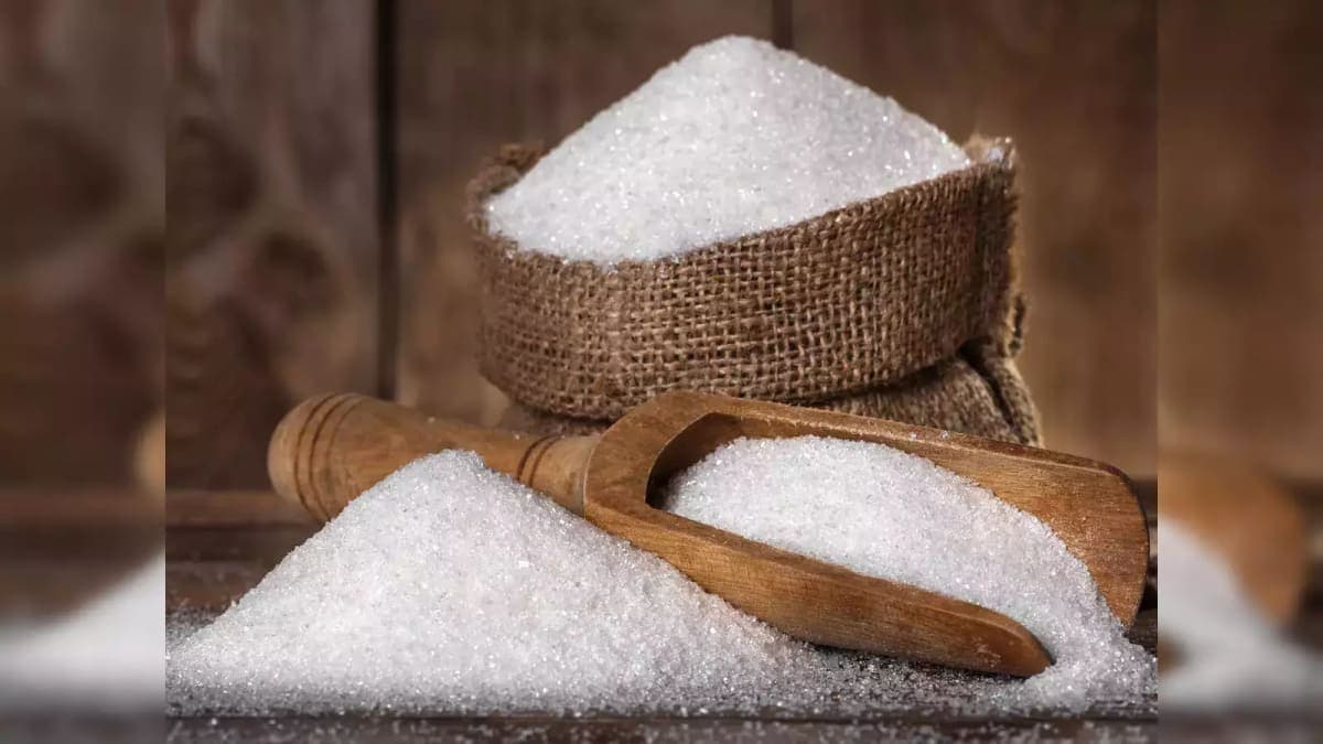 सरकारको दाबी : नेपालमा आठ महिनालाई पुग्ने चिनी मौज्दात, कृत्रिम अभाव नगर्न आग्रह