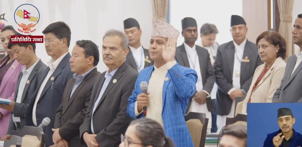 प्रधानमन्त्री अनुपस्थित भएपछि प्रतिनिधिसभा बैठक १५ मिनेटका लागि स्थगित