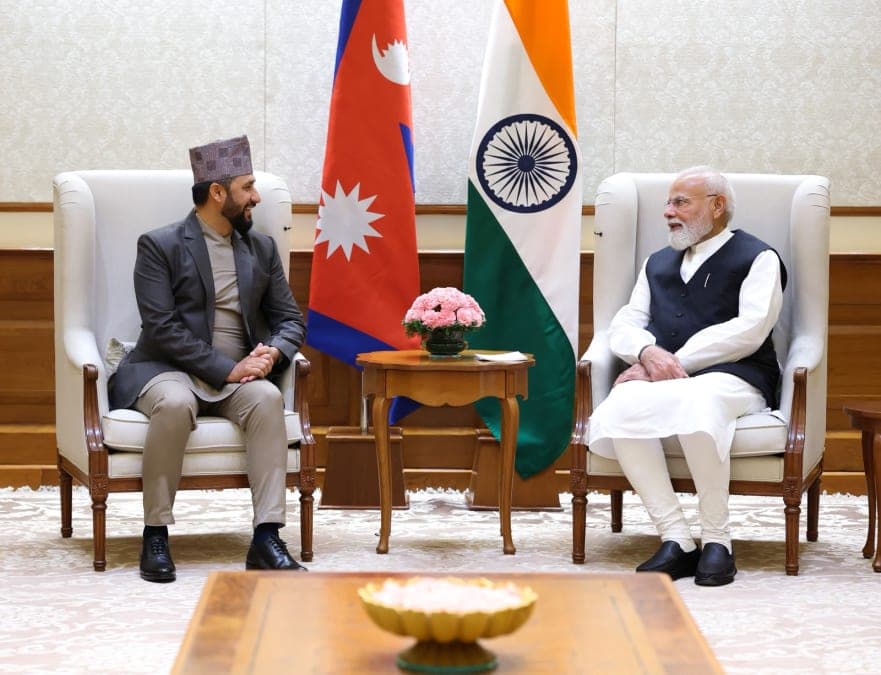 भारत भ्रमणमा रहेका रविले मोदीसँग गरे भेटवार्ता