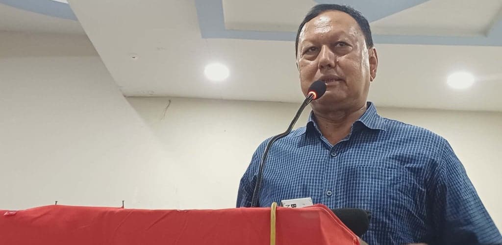 कांग्रेसभित्र असन्तुष्टि चुलियो, गगन थापामाथि बस्नेतको निशाना