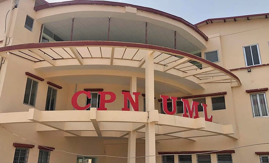 एमालेमा नेतृत्व संकट : ओली हटाउने खाका तयार
