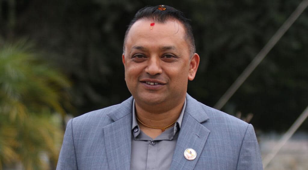 गगनले दिए रास्वपालाई महाधिवेशनको शुभकामना