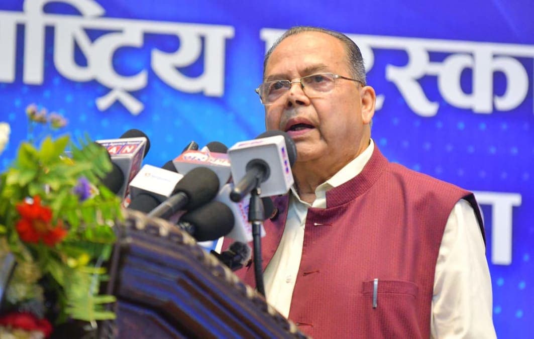 कुर्सी मोहका लागि सिद्धान्त नत्याग्न पार्टी नेतृत्वलाई खनालको आग्रह