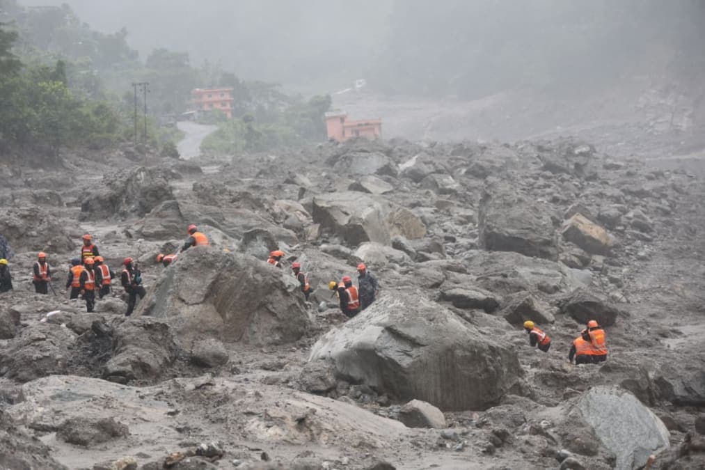 भोटेकोशी बाढीमा ९ हजारभन्दा बढीको उद्धार, २ हजार ५०२ जना सम्पर्कविहीन
