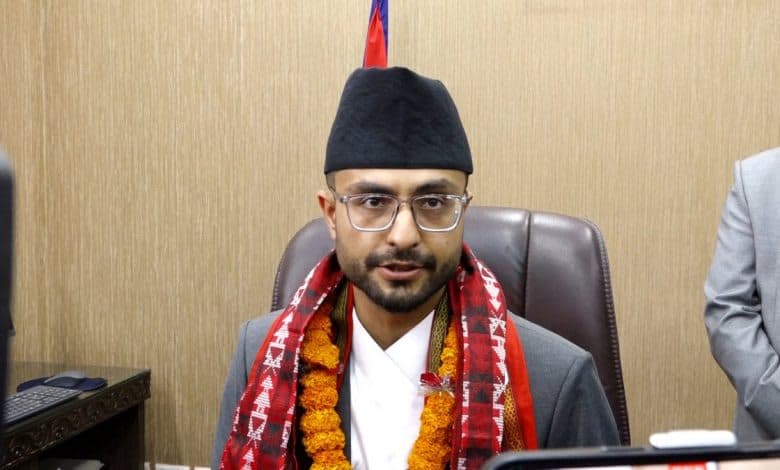 हेडलाइन भोटेकोशी बाढी प्रभावित क्षेत्रमा राहत–उद्धार चौबिसै घण्टा जारी: प्रवक्ता पोखरेल